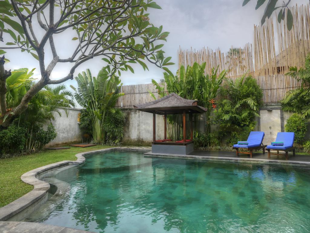 Villa Fanisa クタ 部屋 写真