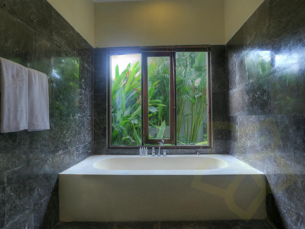 Villa Fanisa クタ 部屋 写真